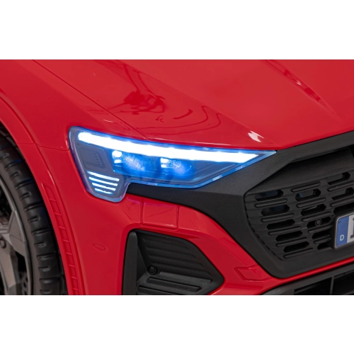 Autko na akumulator dla dzieci Audi SQ8 Czerwony BRD-2168.CR